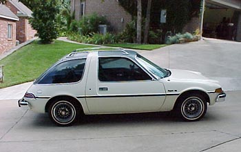 AMC Pacer Sedan black vinyl top 1976